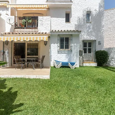 7a Allyson Apartment *